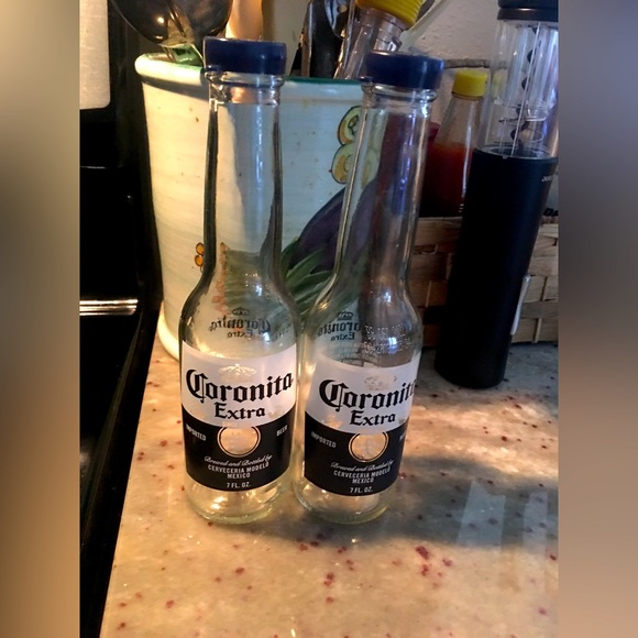 Corona | Kitchen | Genuine Corona Salt N Pepper Shaker Set | Poshmark
